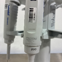 Eppendorf Set of 2 Reference 2 Pipettes image 3